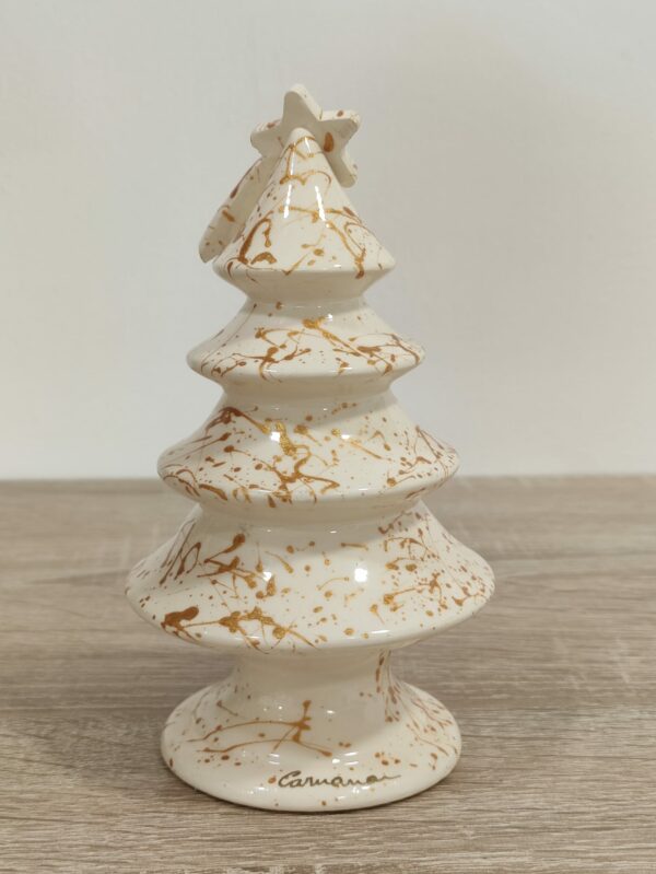 Albero di Natale Colato in Ceramica Artigianale decorato a Mano - 15 cm - Crema e Oro (2)